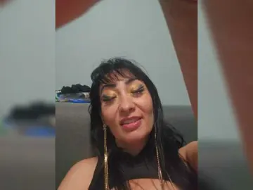 xxxDirtyBitchxxxのBongacamsでプライベートチャット
