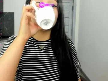 YumikaaのBongacamsで人気のアダルト配信