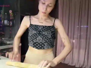 KarinaSunsetsのBongacamsでセックスカメラ