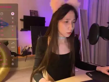 KarinaSunsetsのBongacamsでアダルトカメラ配信