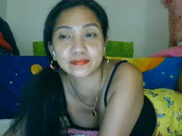 jennahshampooのBongacamsでセックスカメラ