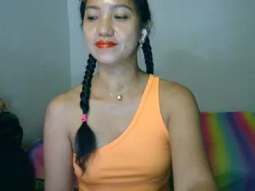 jennahshampooのBongacamsで今すぐ視聴可能なセックスカム