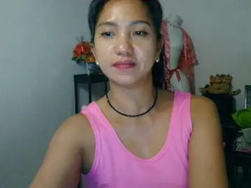 jennahshampooのBongacamsで無料ライブポルノ