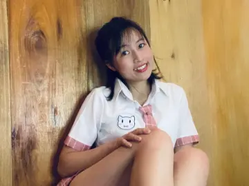 AnniePantyのImliveで人気のアダルト配信