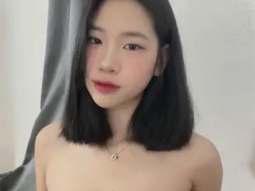 Liiana21のImliveでライブセックス映像