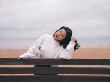 ErikaKimのImliveでアダルトカメラ配信