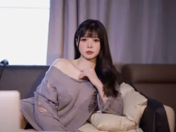 Jussie18のImliveでセックスチャット