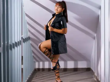 AshiaEktaaのLivejasminで今すぐ視聴可能なセックスカム