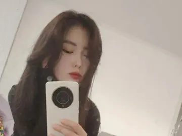 RaeannReimmerのLivejasminでセックスチャット