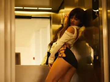 ClaudiaAneのLivejasminで無料ライブポルノ