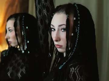 RoxyUrbanのLivejasminでライブチャット