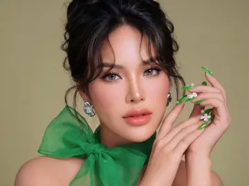 ChandriaDiamondのLivejasminでライブセックス映像