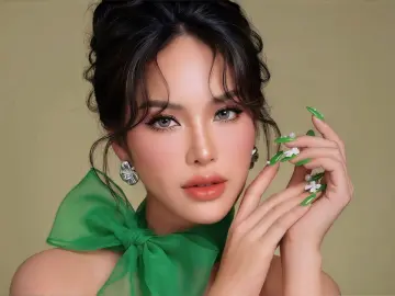 ChandriaDiamondのLivejasminでライブセックス映像