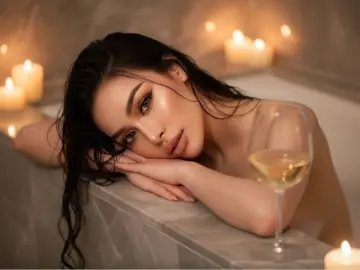 BeIIaFoxのLivejasminで無料ライブポルノ