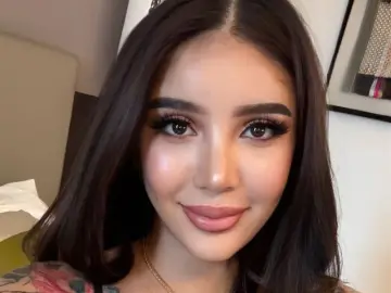 LucciaSantosのLivejasminで無料ライブポルノ