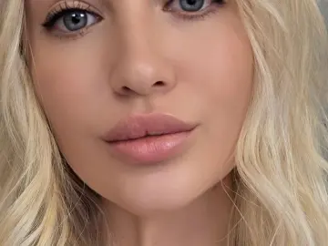 LindyHotiのLivejasminでセックスカメラ