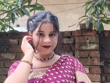 SaraAliskのLivejasminでアダルトカメラ配信