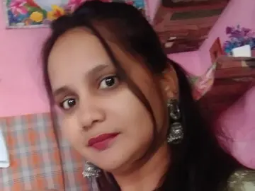 EmiliaWalkerのLivejasminでライブポルノ配信