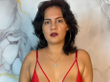 TrianaEgiのLivejasminで無料ポルノカメラ