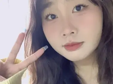 LioraFaithのLivejasminでセックスカメラ