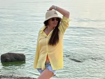 MarinaonebestのLivejasminでライブポルノ配信