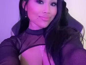 SinCityVEEのMyfreecamsで高画質ウェブカメラ