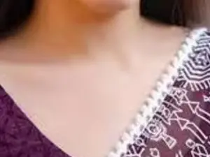 BisakhaのStreamateで今すぐ視聴可能なセックスカム