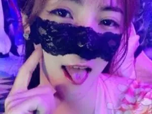 JennyCute28のStreamateでアダルトビデオチャット