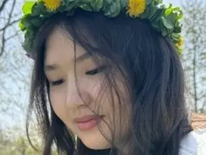 paradissseのStreamateでライブポルノ配信