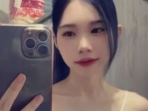 JennyHuynhのStreamateでヌードカメラ