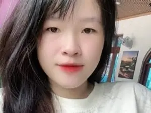 YueBaeのStreamateで人気のアダルト配信