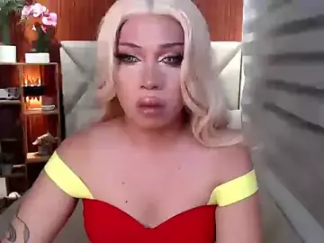 RebecaNextToYouのStripchatでアダルトビデオチャット