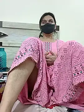 SpicyQueenX69のStripchatでセックスカメラ