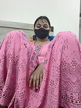 SpicyQueenX69のStripchatで無料ライブポルノ