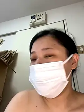 aine0309のStripchatで今すぐ視聴可能なセックスカム