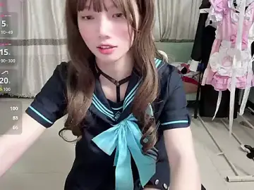 Yiyi-707のStripchatで無料ポルノカメラ