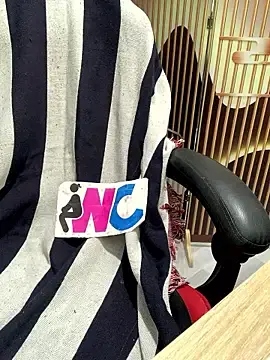 Myna-ssxxy12のStripchatで高画質ウェブカメラ