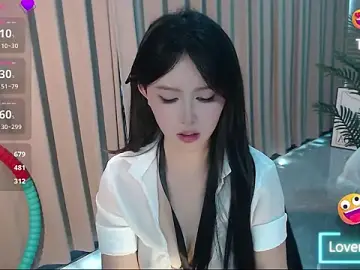 Meet_qのStripchatでライブポルノ配信