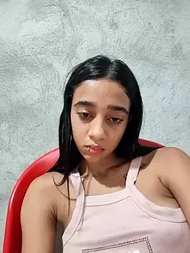 Zoe_Sweett18のStripchatでセックスカメラ