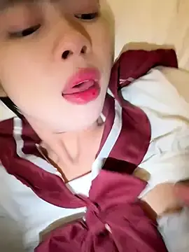 TOP_pingのStripchatでアダルトカメラ配信