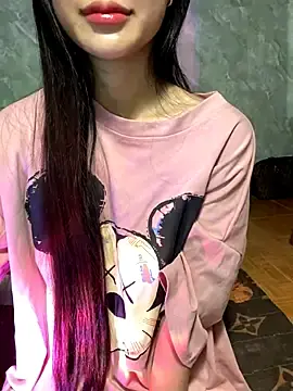 Vitamin_sexxのStripchatでセックスカメラ