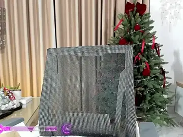 _Joliie_のStripchatで今すぐ視聴可能なセックスカム