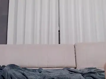 LOVE_MIREI_LOVEのStripchatでライブセックス映像