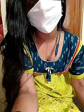 tarateluguのStripchatで無料ライブポルノ