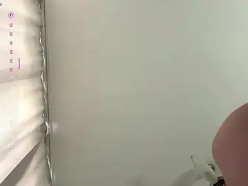 CarolDanielsのStripchatでアダルトカメラ配信