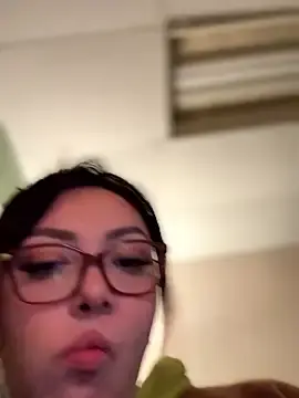 Pumpkin_bunnyのStripchatで無料ポルノカメラ