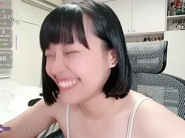 87wawaのStripchatでライブセックス映像