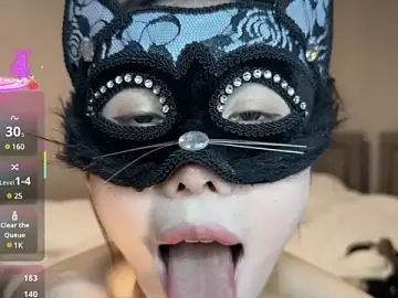 penny_cocoのStripchatでアダルトビデオチャット