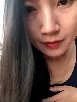 Winona88のStripchatで人気のアダルト配信