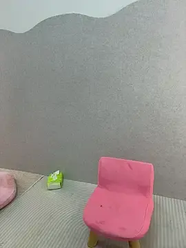 Selenaaaaa-のStripchatで高画質ウェブカメラ